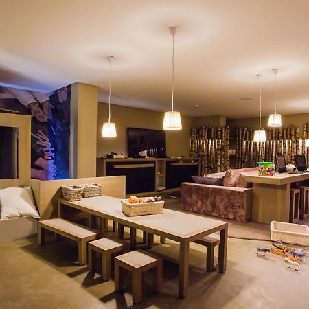 סיירה נבדה El Lodge, Ski & Spa מסעדה תמונה